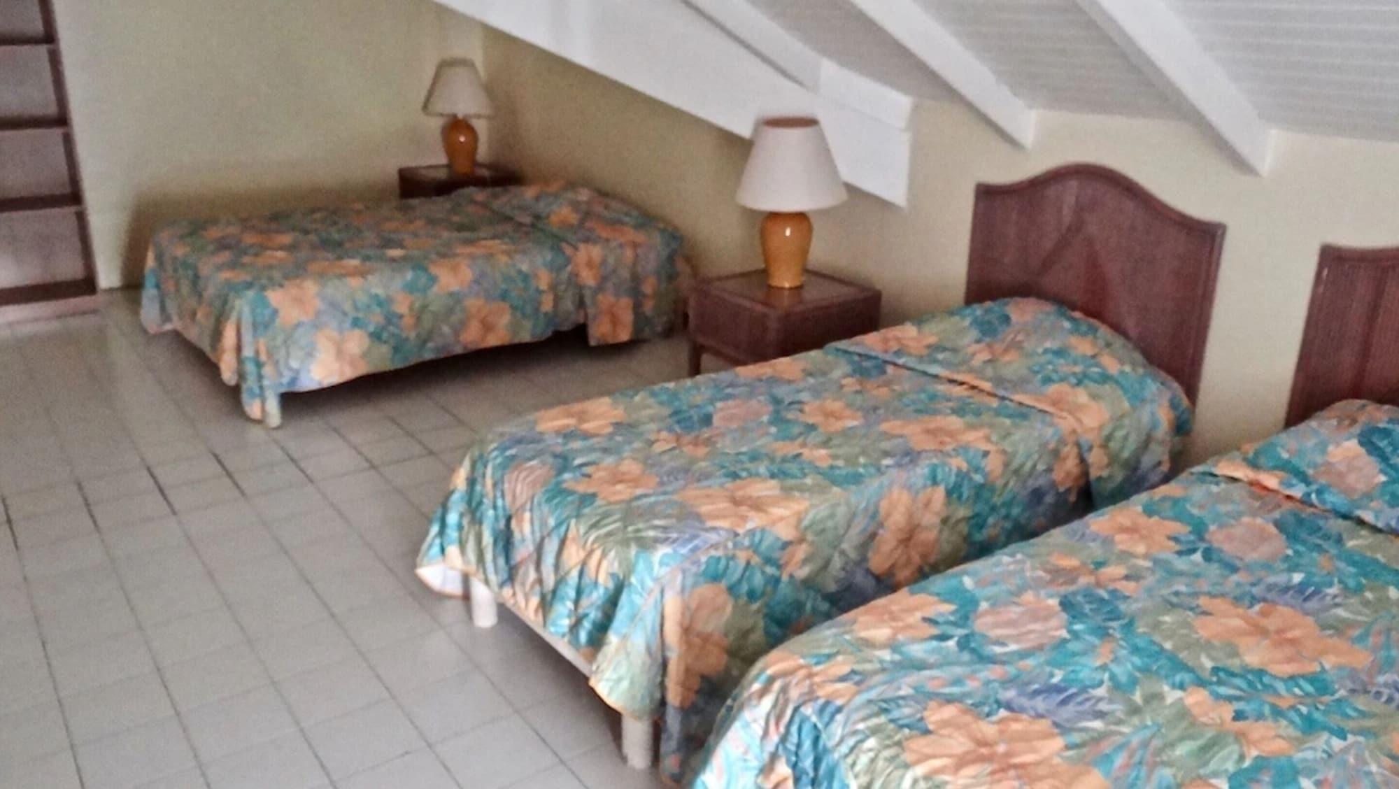 Residence Le Vallon Guadeloupe Parc Piscine Appartements & Studios & Services Hoteliers A La Carte Saint-Francois  Exterior foto
