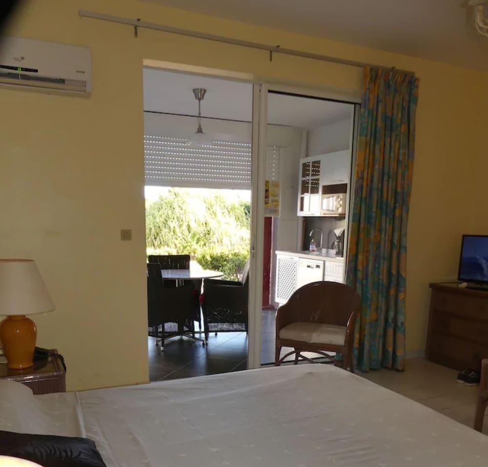 Residence Le Vallon Guadeloupe Parc Piscine Appartements & Studios & Services Hoteliers A La Carte Saint-Francois  Exterior foto