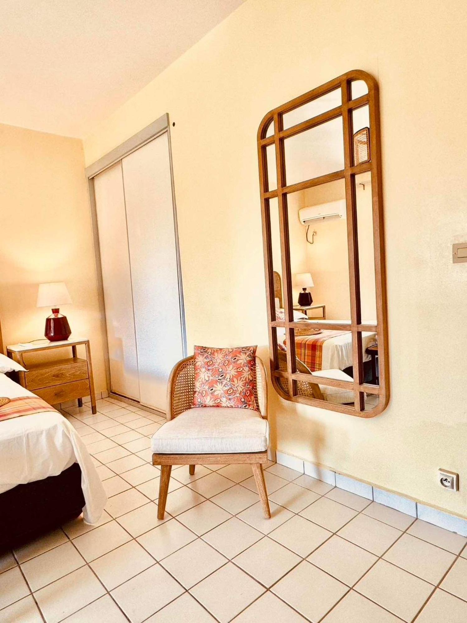 Residence Le Vallon Guadeloupe Parc Piscine Appartements & Studios & Services Hoteliers A La Carte Saint-Francois  Exterior foto