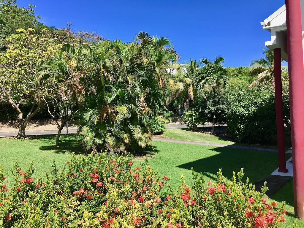 Residence Le Vallon Guadeloupe Parc Piscine Appartements & Studios & Services Hoteliers A La Carte Saint-Francois  Exterior foto