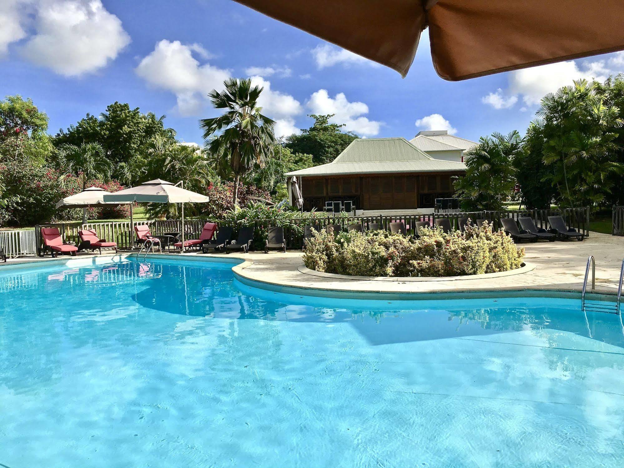 Residence Le Vallon Guadeloupe Parc Piscine Appartements & Studios & Services Hoteliers A La Carte Saint-Francois  Exterior foto