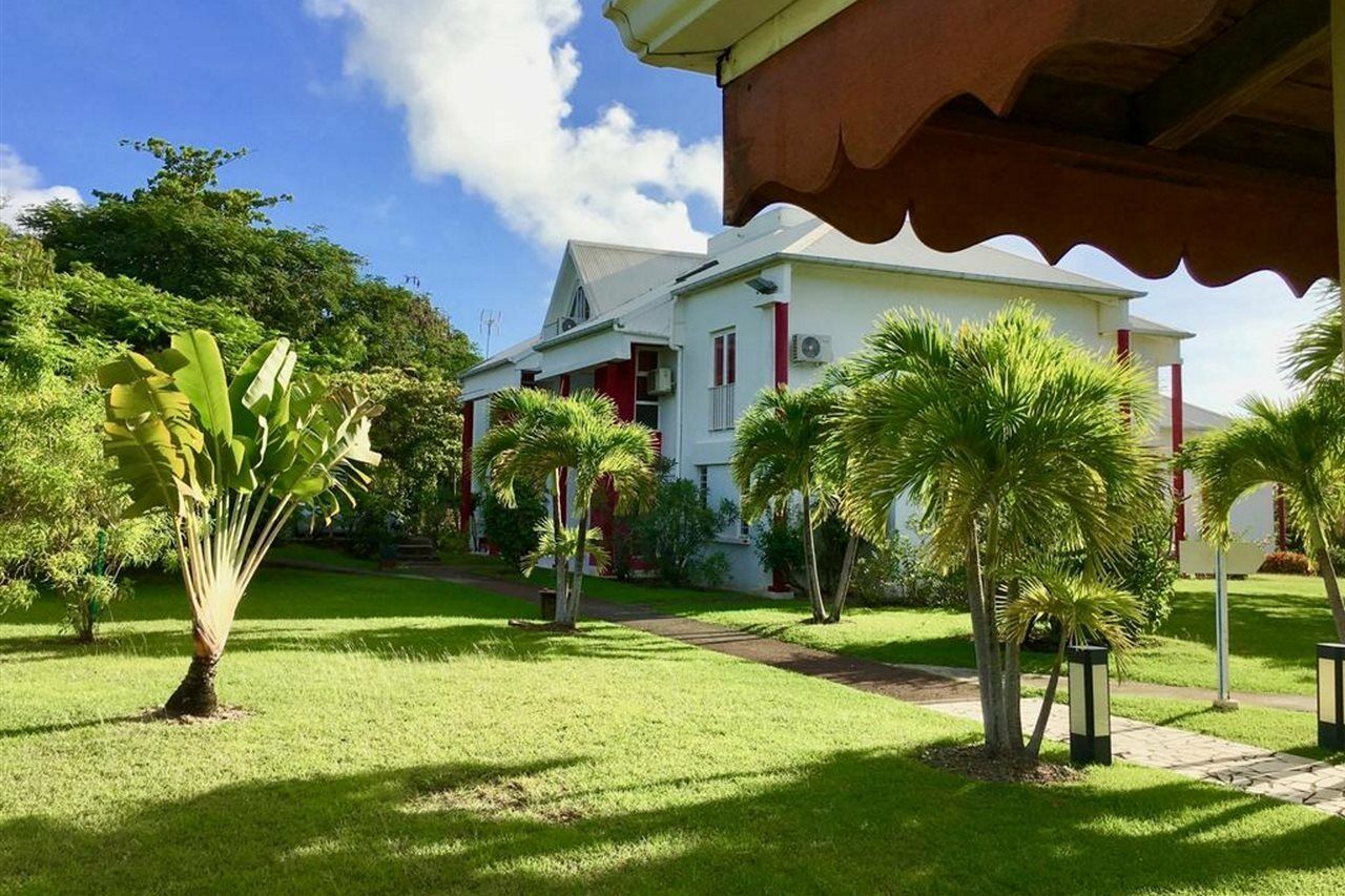 Residence Le Vallon Guadeloupe Parc Piscine Appartements & Studios & Services Hoteliers A La Carte Saint-Francois  Exterior foto